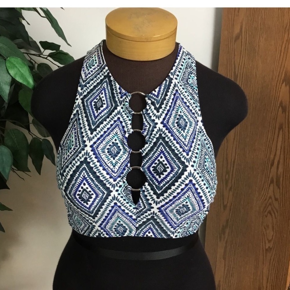 SO high neck swim top Woman’s size 0X  blue black green white boho patte…